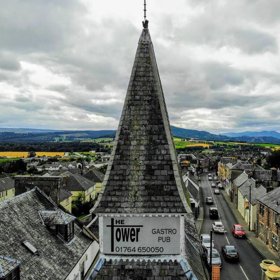 The Tower Gastro Pub & Apartments Crieff Værelse billede